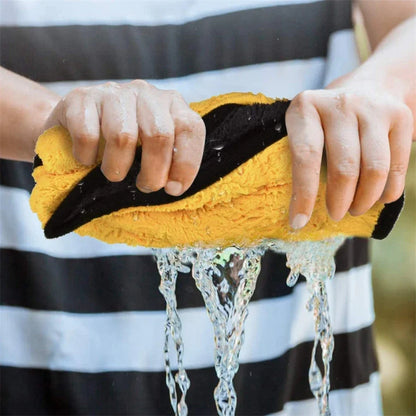 DriveWise™ Microvezel Autohanddoek – Ultieme zachtheid en absorptie, streeploos drogen en wassen zonder ENIGE moeite.